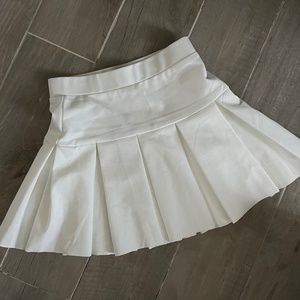 RESCUE ME PLEAT MINI SKIRT- princess polly